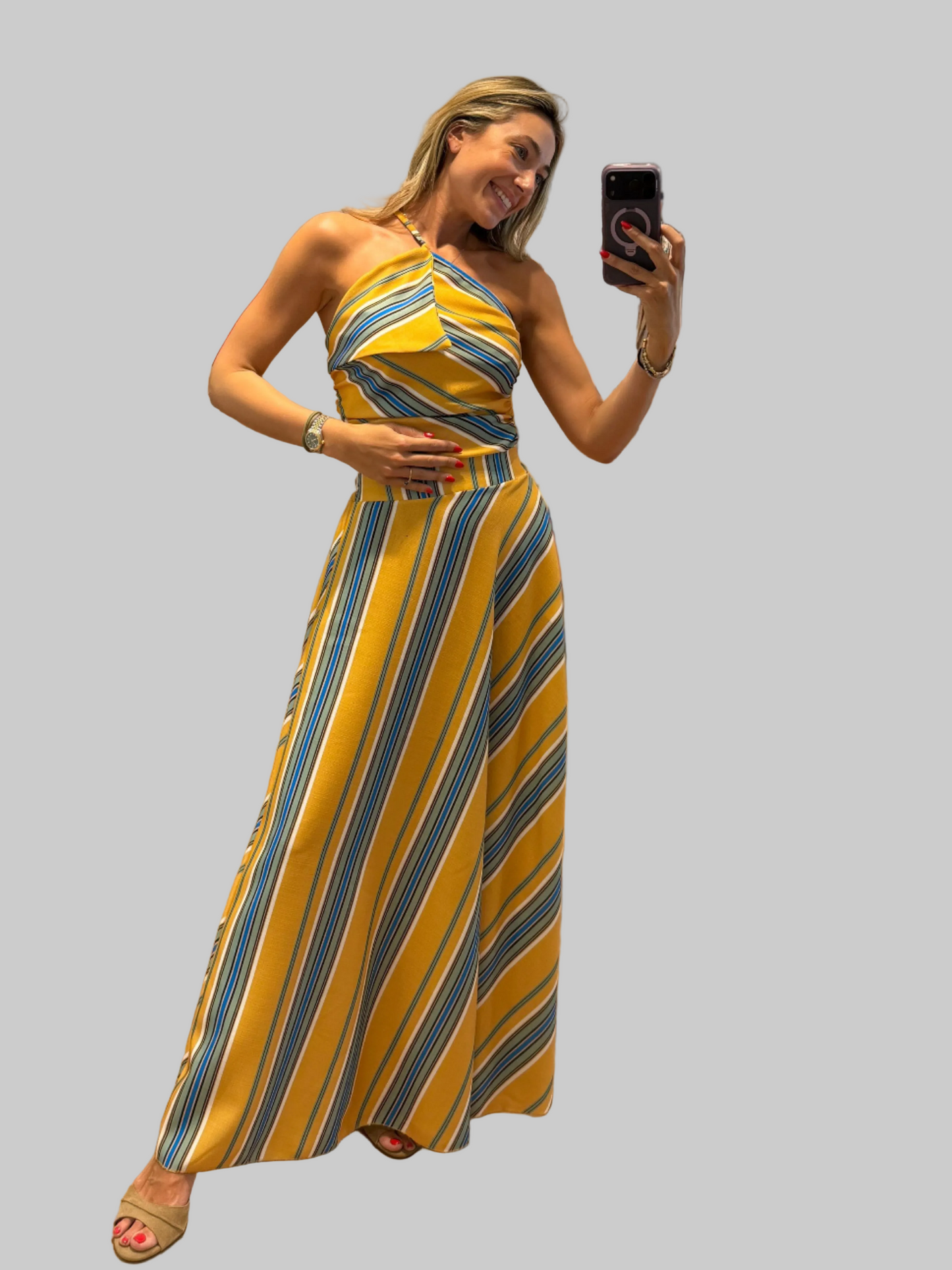 Thania Set