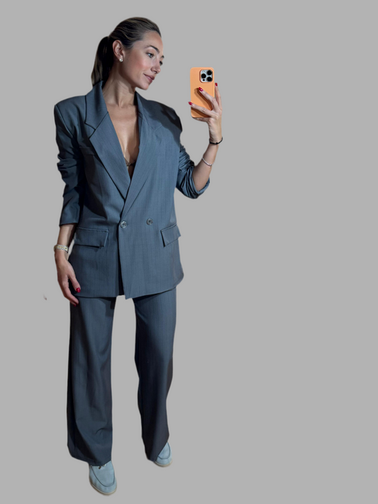 Dilan Suit